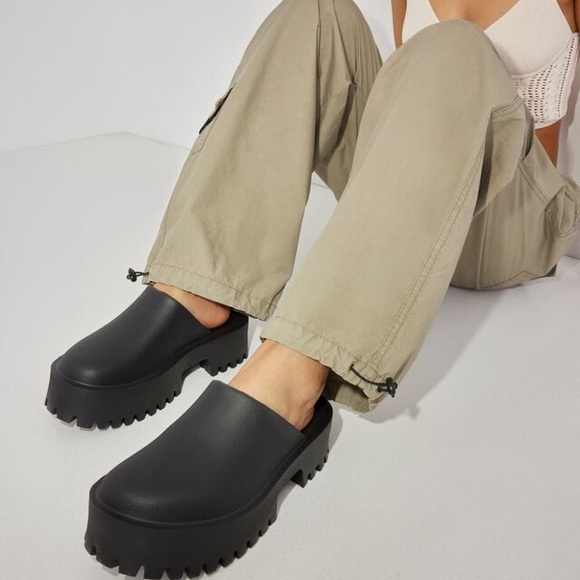 Jeffrey Campbell Shoes - Jeffrey Campbell Black Chunky Sole Mules Clogs